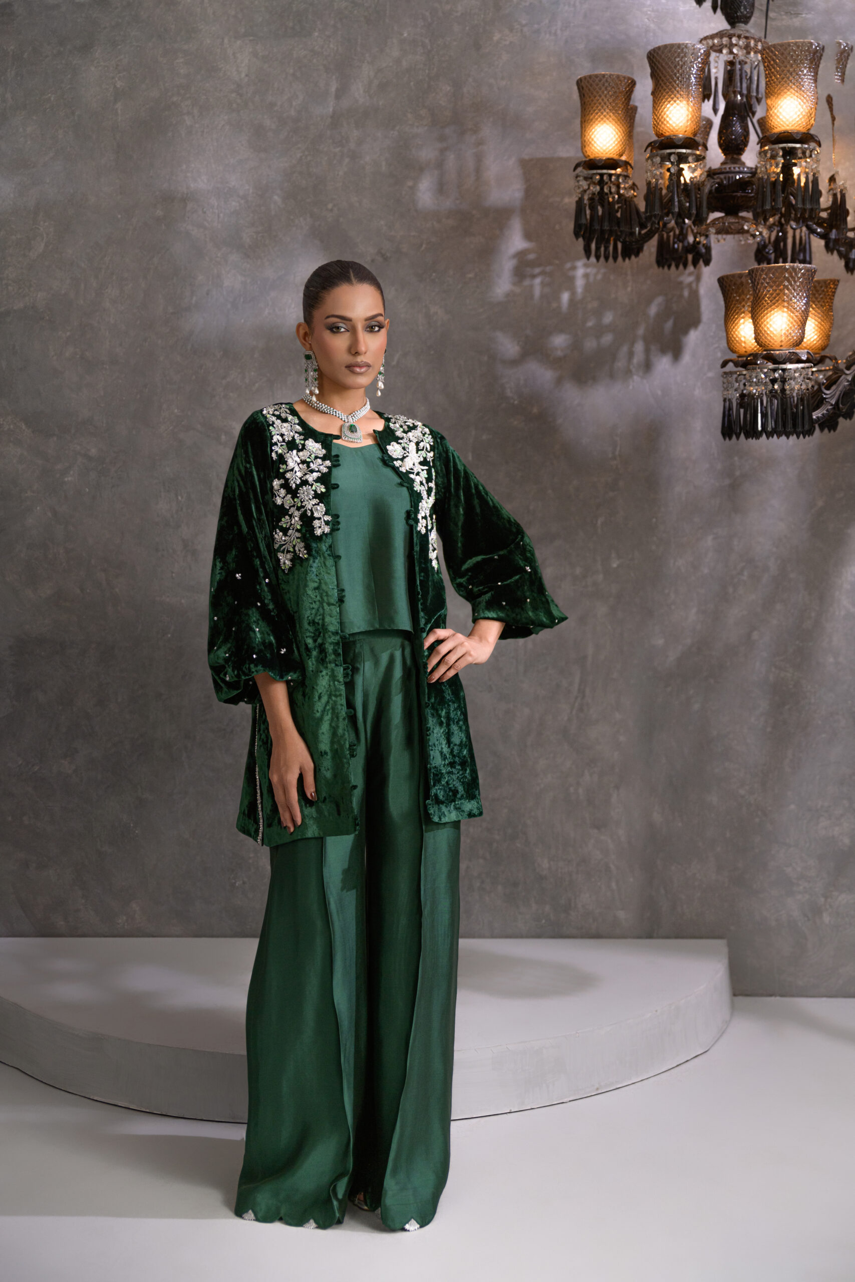 Royal Emerald - Image 9